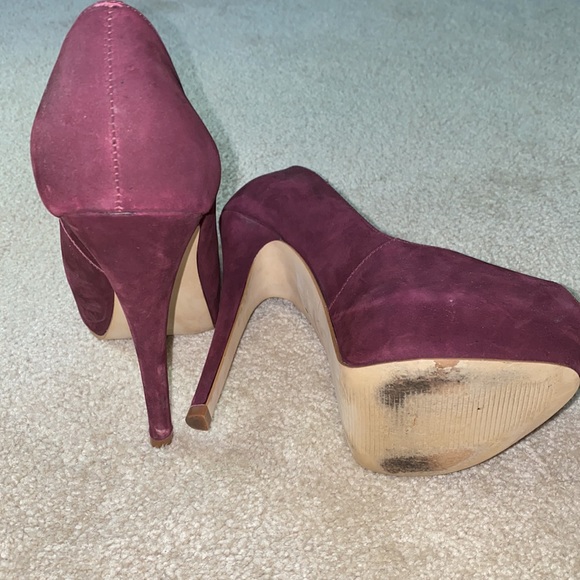 Steve Madden Peep-toe Stilettos (size 7 1/2 M) - Picture 3 of 5